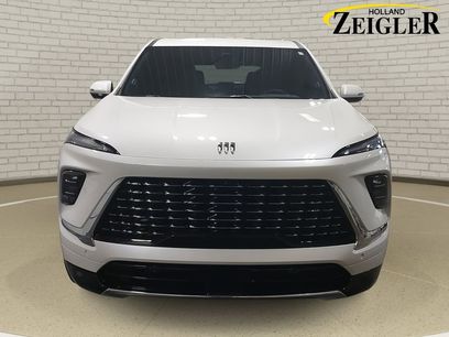 Used 2025 Buick Enclave Avenir w/ Super Cruise Package