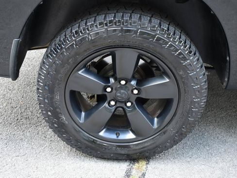 Used 2015 RAM 1500 Express w/ Black Ram 1500 Express Group RWD image 30