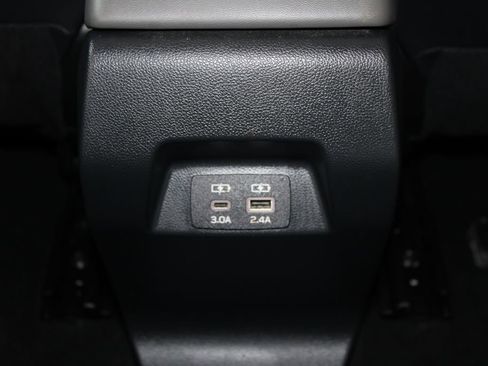Used 2024 Subaru Crosstrek 2.0i Premium image 41