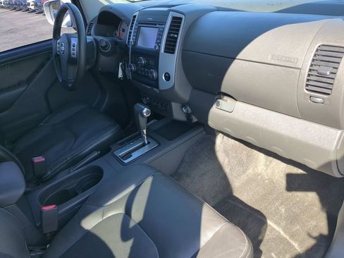 Used 2016 Nissan Frontier PRO-4X w/ Pro-4x Luxury Package image 12