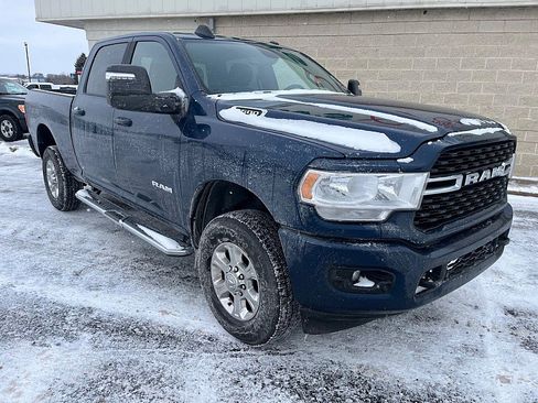 Used 2024 RAM 2500 Big Horn w/ Sport Appearance Package image 2