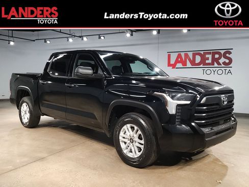 Used 2025 Toyota Tundra SR5 RWD image 1