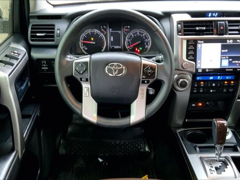 Used 2022 Toyota 4Runner Limited image 6
