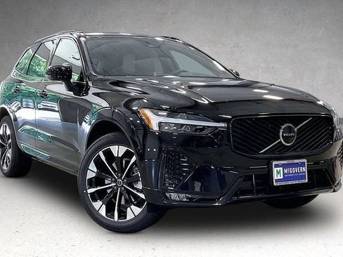 New 2027 Volvo XC60 B5 Plus AWD/4WD image 2