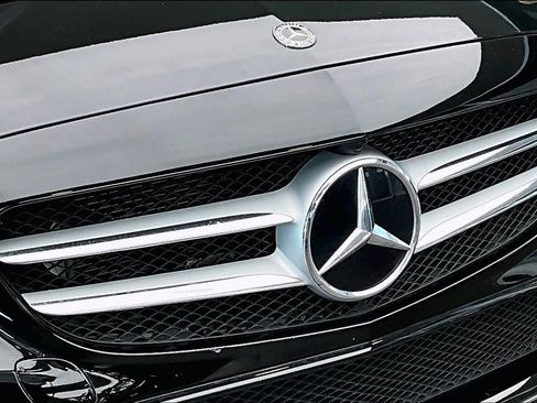 Used 2020 Mercedes-Benz C 300 Sedan image 30