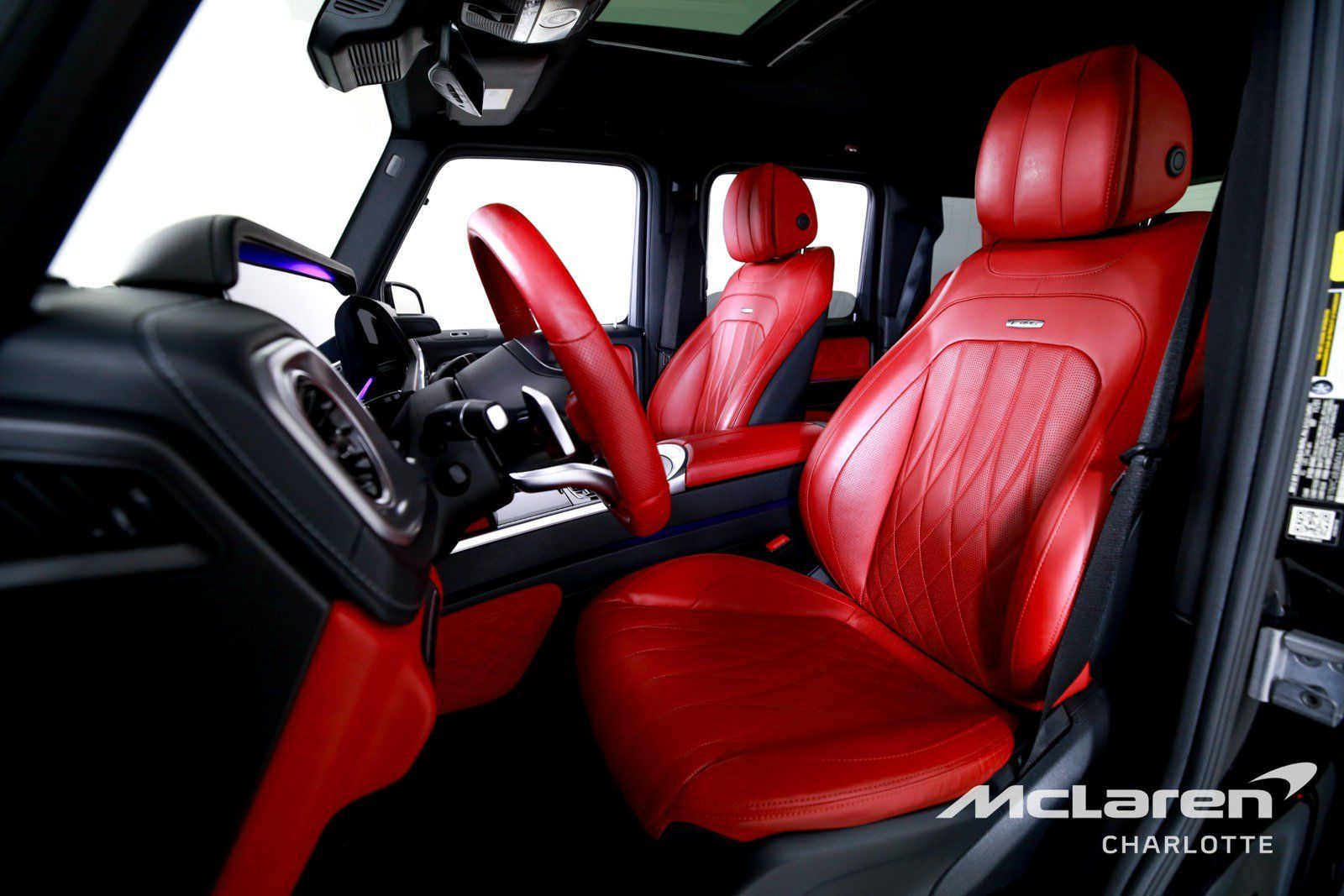Used 2021 Mercedes-Benz G 550 w/ AMG Line image 11