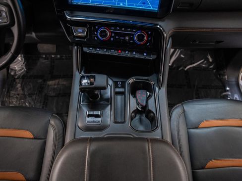 Used 2023 GMC Sierra 1500 AT4 w/ AT4 Premium Package image 36