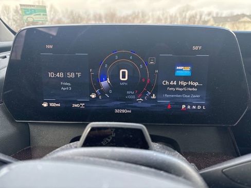 Used 2024 Chevrolet Traverse RS image 13