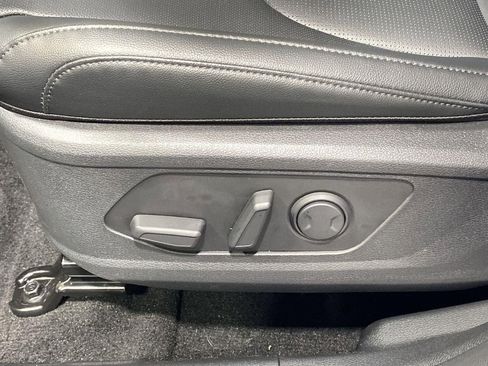 New 2026 Kia Sportage EX FWD image 14