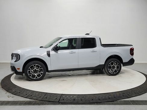 New 2026 Ford Maverick Lariat w/ 4K Tow Package AWD/4WD image 4