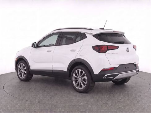 Used 2023 Buick Encore GX Essence w/ Experience Buick Package FWD image 3