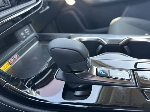 New 2026 Lexus NX 350h AWD w/ Premium Package image 32
