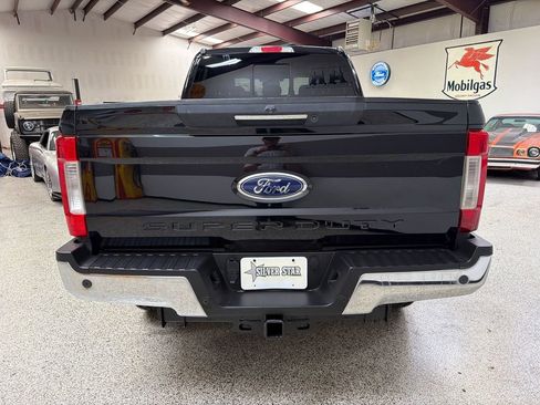 Used 2019 Ford F250 Lariat w/ Lariat Ultimate Package AWD/4WD image 8