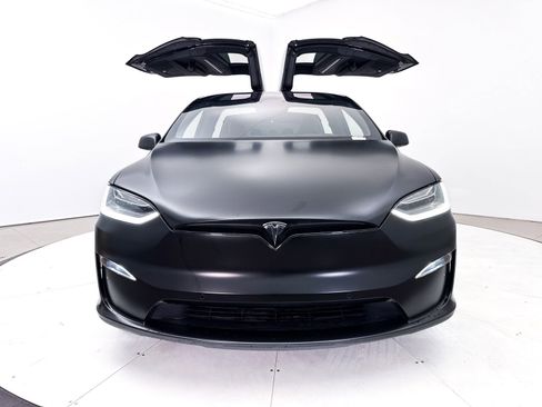 Used 2023 Tesla Model X AWD/4WD image 34