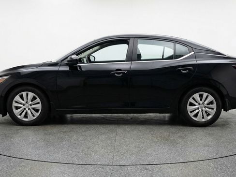 Used 2025 Nissan Sentra S image 5