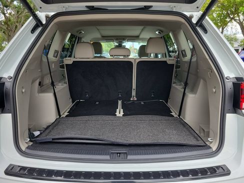 Used 2024 Volkswagen Atlas SE FWD image 6