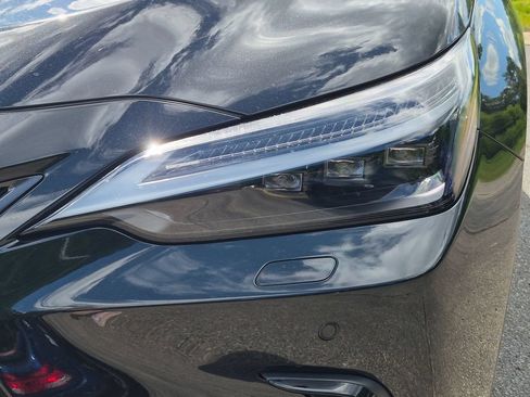 Used 2024 Lexus NX 450h+ AWD w/ Vision Package image 9