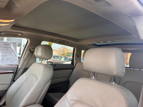 Used 2014 Audi Q7 3.0T Premium Plus w/ Premium Plus Package image 9