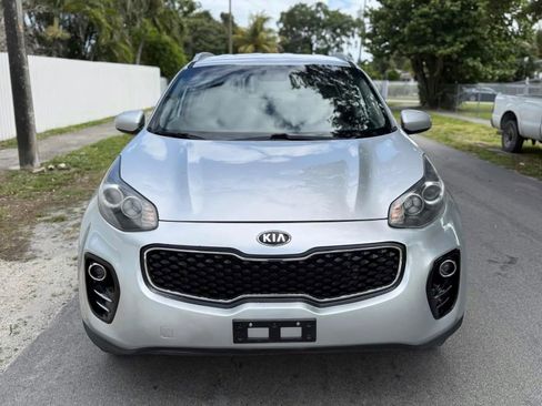 Used 2017 Kia Sportage LX w/ LX Popular Package image 5