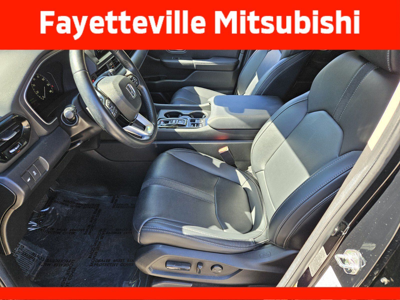 Used 2024 Honda Pilot Touring image 7