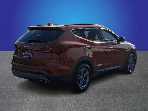 Used 2017 Hyundai Santa Fe Sport w/ 2.4L Tech Package 04 FWD image 4