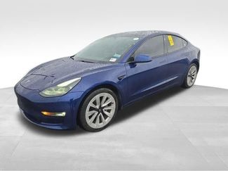 Used 2021 Tesla Model 3 Long Range video 3