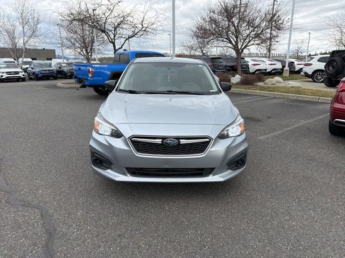 Used 2019 Subaru Impreza 2.0i image 2