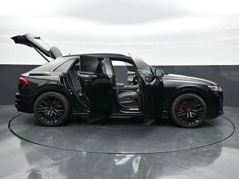 Used 2024 Audi SQ8 Prestige w/ Prestige Package AWD/4WD image 46