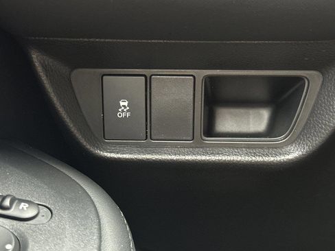 New 2026 Honda HR-V LX image 28