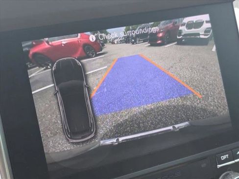 Used 2017 Porsche Macan S image 11