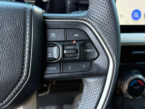 Certified 2024 Toyota Tacoma TRD Off-Road AWD/4WD image 21