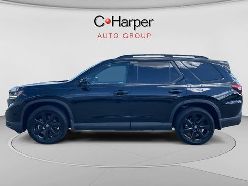 Used 2025 Honda Pilot Black Edition image 6