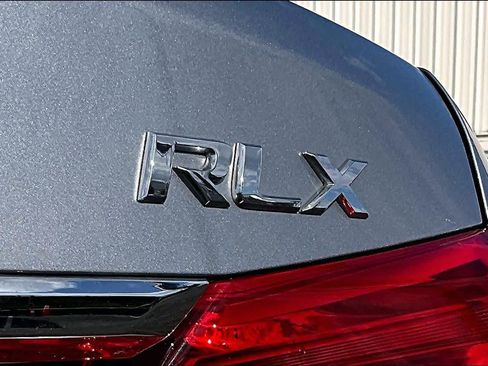 Used 2016 Acura RLX w/ Technology Package FWD image 10