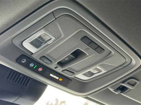 Used 2025 GMC Sierra 2500 Denali image 24