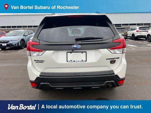 Used 2022 Subaru Forester Wilderness image 5