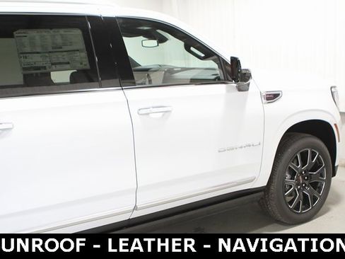New 2025 GMC Yukon XL Denali w/ Sun & Power Step Package image 36