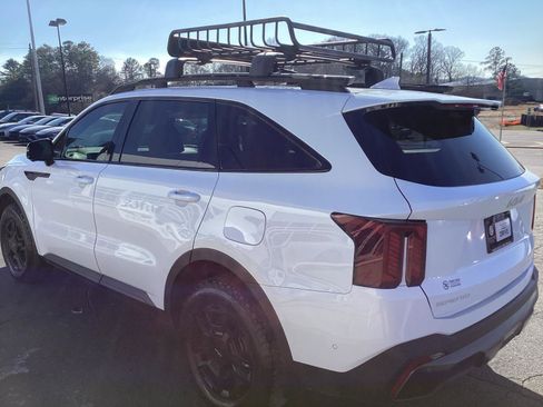 Used 2024 Kia Sorento SX Prestige w/ Sage Leather Package image 8