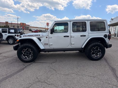 Used 2023 Jeep Wrangler Unlimited Rubicon w/ Steel Bumper Group AWD/4WD image 3