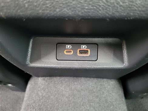 Used 2025 Nissan Altima 2.5 SV image 16