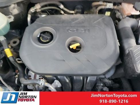 Used 2019 Hyundai Tucson SE image 31