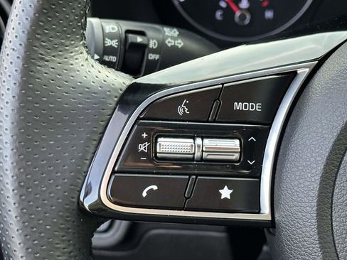 Used 2022 Kia Forte GT-Line image 9