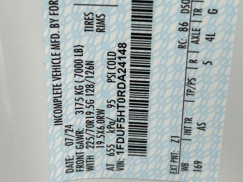 New 2024 Ford F550 4x4 Regular Cab Super Duty image 15