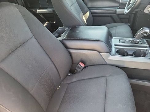 Used 2018 Ford F150 XLT w/ Equipment Group 302A Luxury AWD/4WD image 32