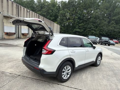 Used 2026 Honda CR-V LX image 10