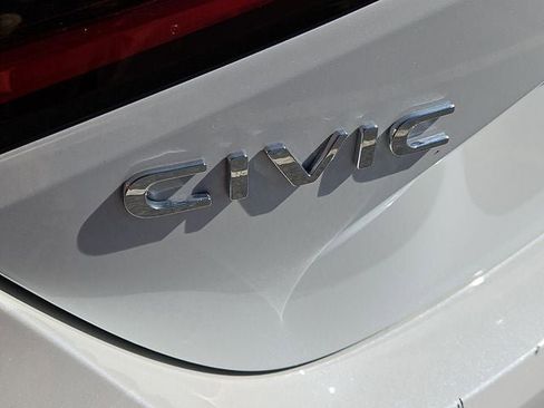 Used 2024 Honda Civic Sport image 36