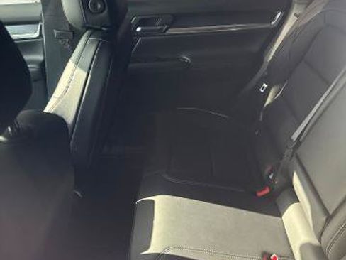 Used 2026 GMC Terrain Elevation w/ Elevation Premium Package FWD image 6