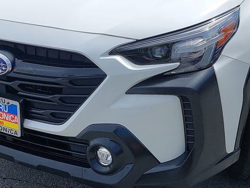 Certified 2024 Subaru Outback Onyx Edition AWD/4WD image 31