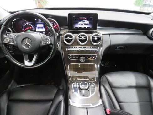 Used 2017 Mercedes-Benz C 300 4MATIC Sedan w/ Premium 1 Package image 10