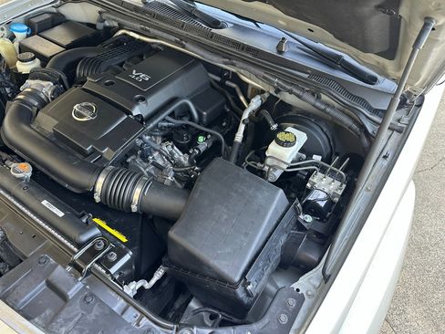 Used 2012 Nissan Frontier SV w/ SV Premium Utility Pkg image 40