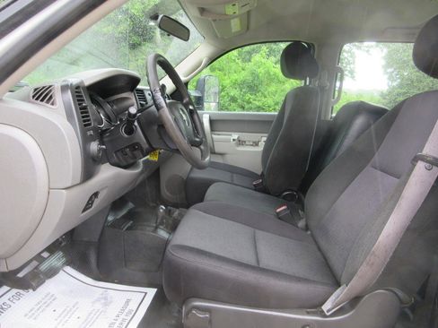 Used 2012 Chevrolet Silverado 2500 W/T w/ Snow Plow Prep Package AWD/4WD image 24